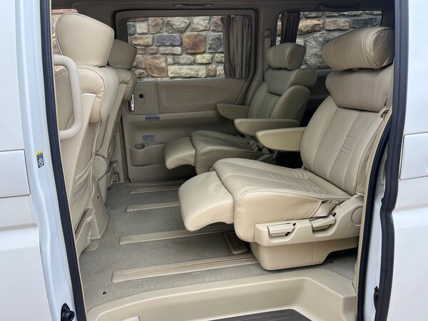Used Nissan Elgrand 2008 for sale - 70251593: Photo 11
