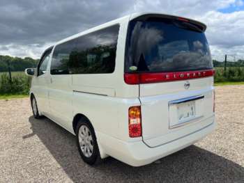 Used Nissan Elgrand 2008 for sale - 70251593: Photo