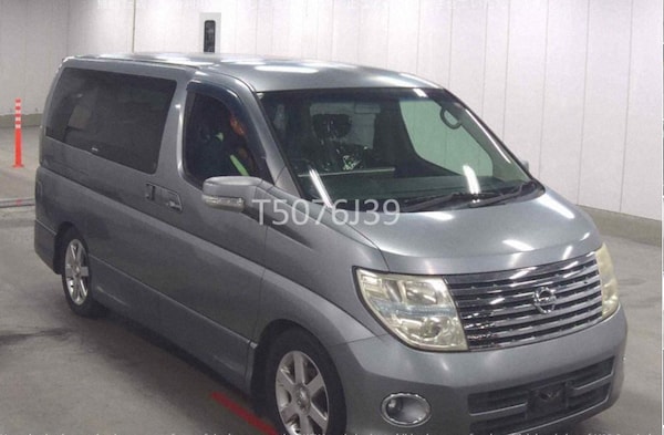 Used Nissan Elgrand 2006 for sale - 73802552: Photo 3