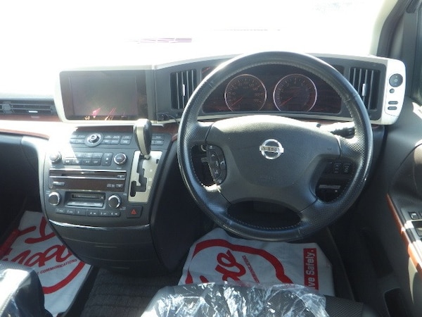 Used Nissan Elgrand 2006 for sale - 73802552: Photo 8