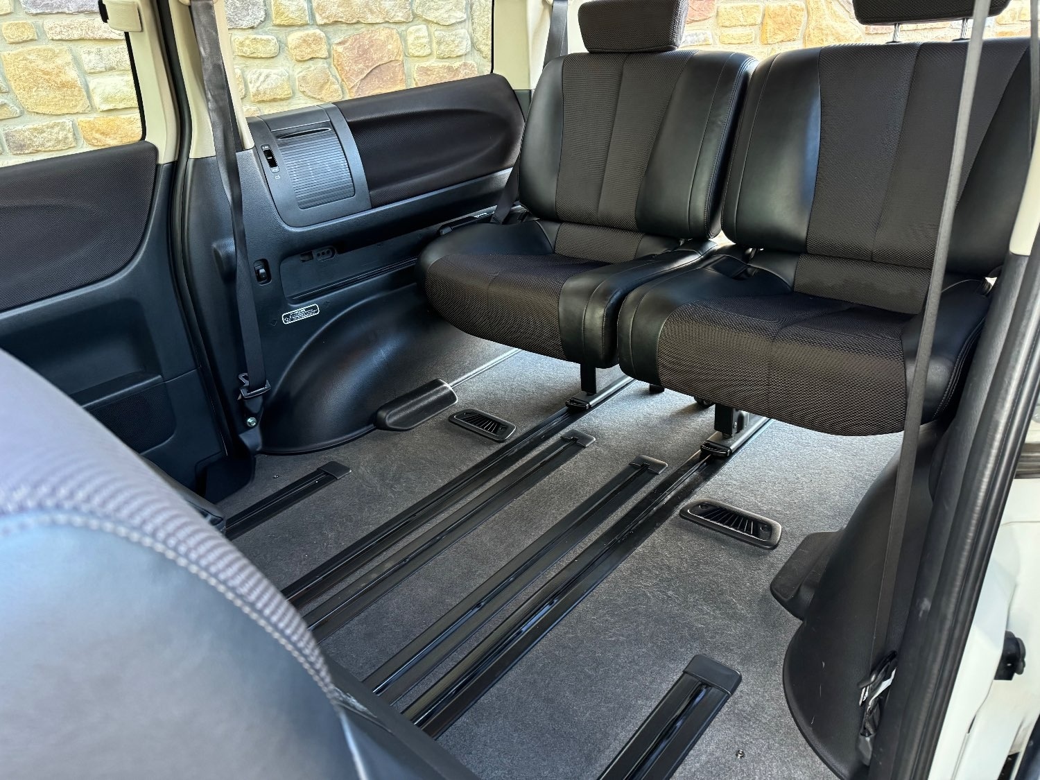 Used Nissan Elgrand 2006 for sale - 75356778: Photo 12