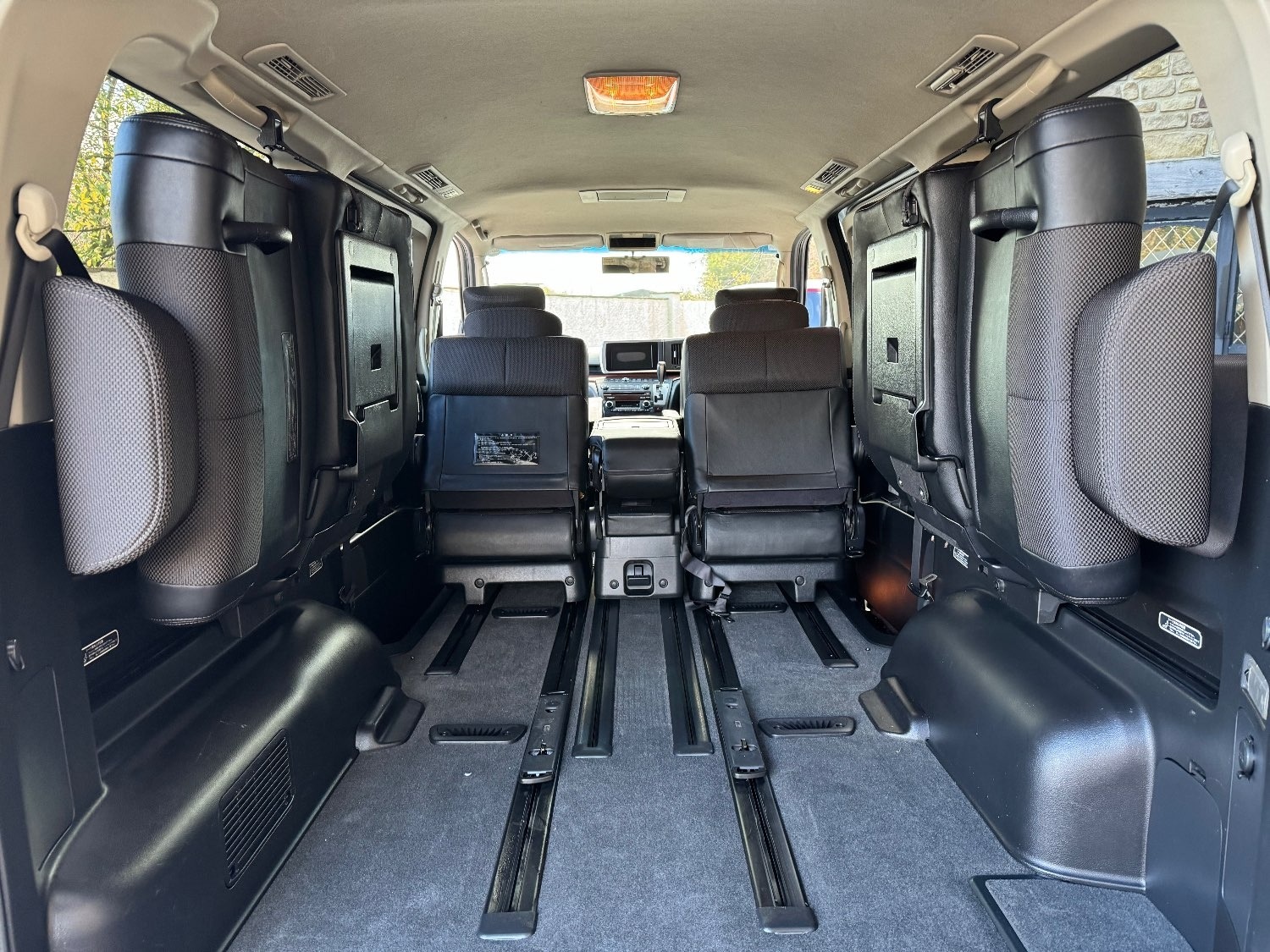 Used Nissan Elgrand 2006 for sale - 75356778: Photo 16