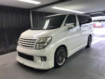 Used Nissan Elgrand 2006 for sale - 74126792: Photo