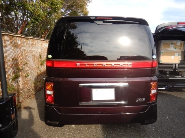 Used Nissan Elgrand 2009 for sale - 76979935: Photo 9