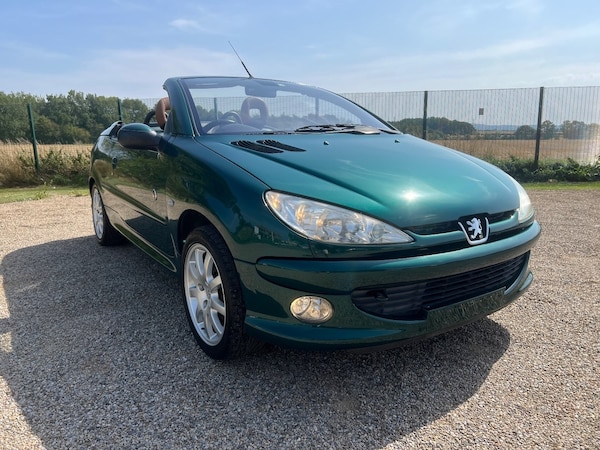 Used Peugeot 206 2003 for sale - 74302107: Photo 2