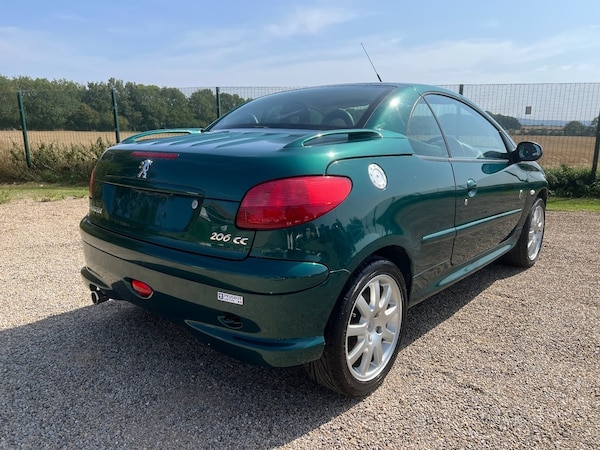 Used Peugeot 206 2003 for sale - 74302107: Photo 4