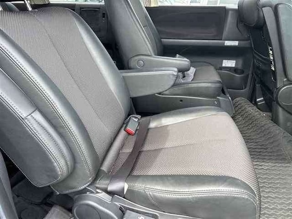 Used Nissan Elgrand 2006 for sale - 75330511: Photo 13
