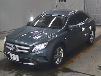 Mercedes-Benz - GLA