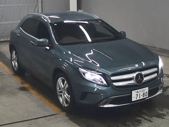 Used Mercedes-Benz GLA 2015 for sale - 76383396: Photo 2