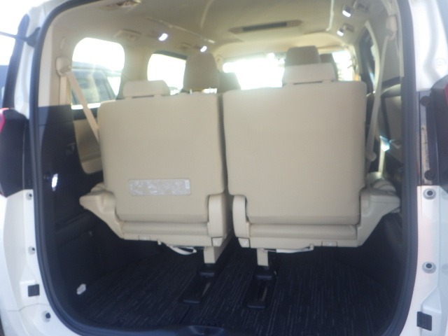 Used Toyota Alphard 2015 for sale - 76505667: Photo 9