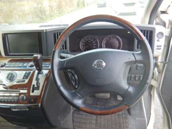Used Nissan Elgrand 2008 for sale - 74445616: Photo