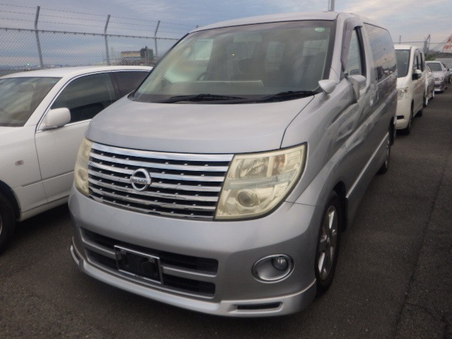 Used Nissan Elgrand 2007 for sale - 76300555: Photo 1