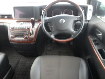 Used Nissan Elgrand 2007 for sale - 76300555: Photo