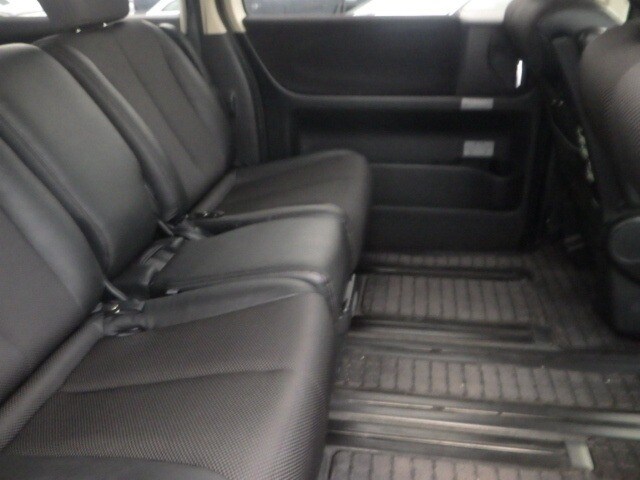 Used Nissan Elgrand 2007 for sale - 76300555: Photo 6