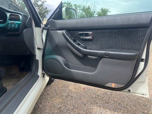 Used Subaru Legacy 2002 for sale - 74099771: Photo 17
