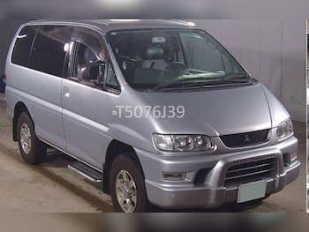 Used Mitsubishi Delica 2006 for sale - 79853431: Photo