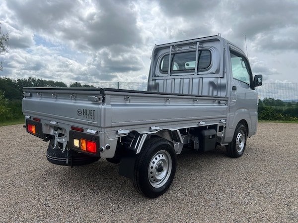 Used Daihatsu Hijet 2024 for sale - 73419657: Photo 4