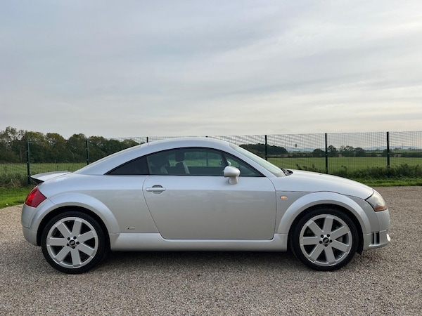 Used Audi TT 2004 for sale - 67874773: Photo 6