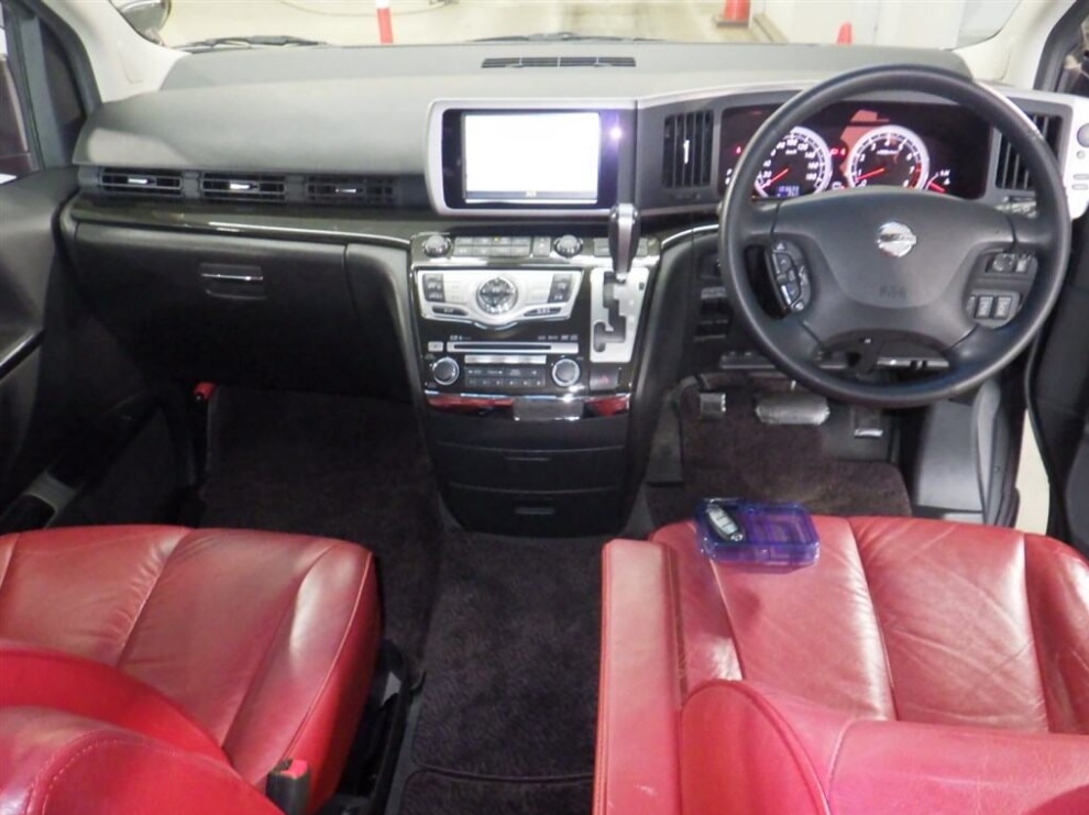 Used Nissan Elgrand 2007 for sale - 76450041: Photo 5