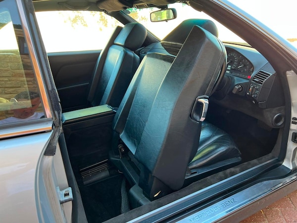 Used Mercedes-Benz SL for sale - 59544132: Photo 16