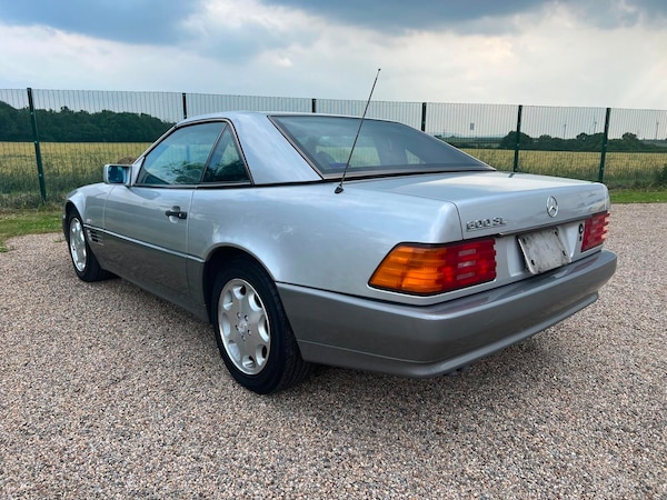 Used Mercedes-Benz SL for sale - 59544132: Photo 3