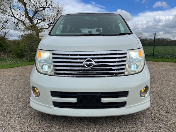 Used Nissan Elgrand 2006 for sale - 69338042: Photo 7