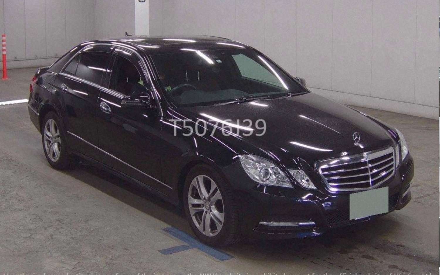 Used Mercedes-Benz E Class 2010 for sale - 77971226: Photo 2
