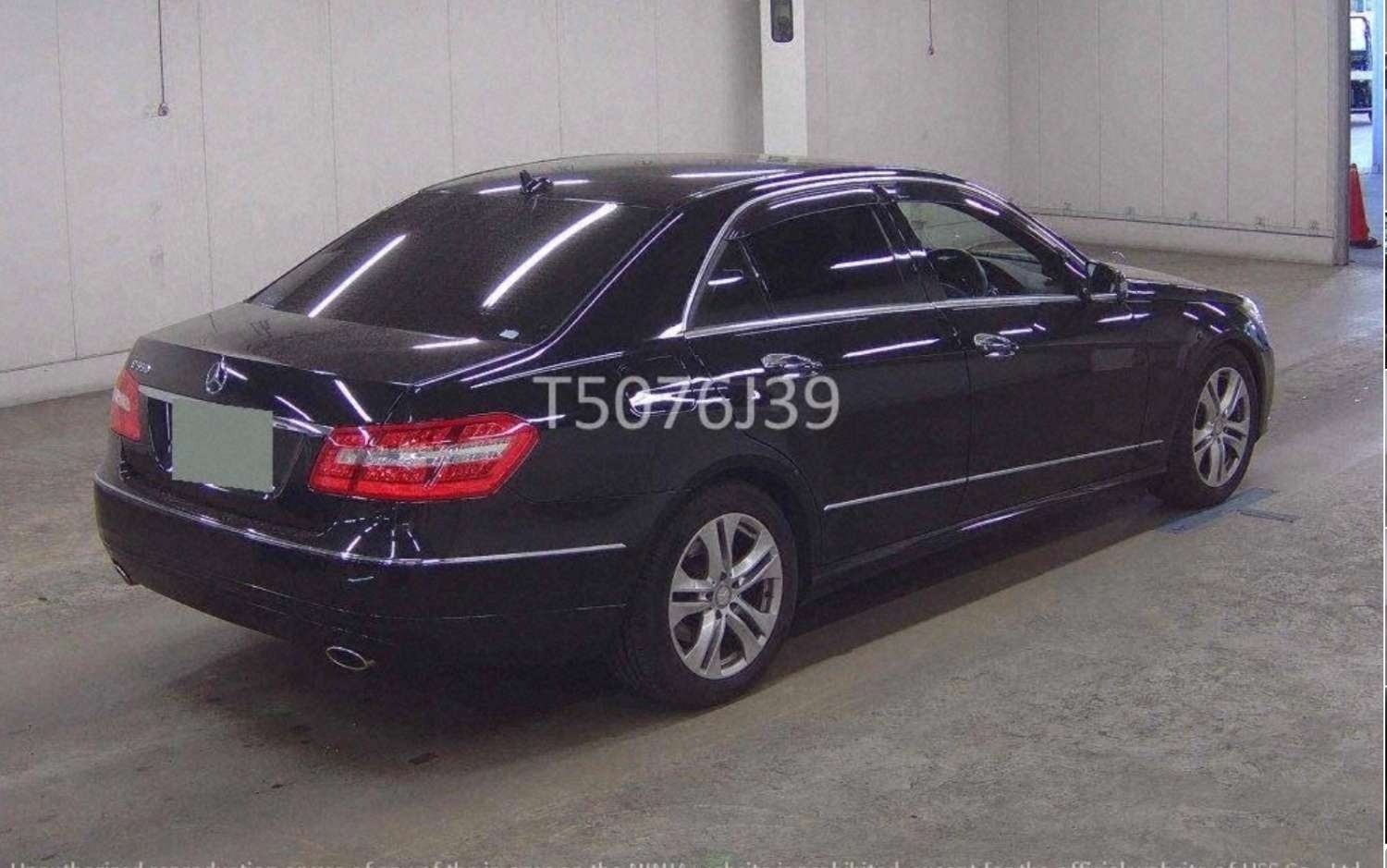Used Mercedes-Benz E Class 2010 for sale - 77971226: Photo 4