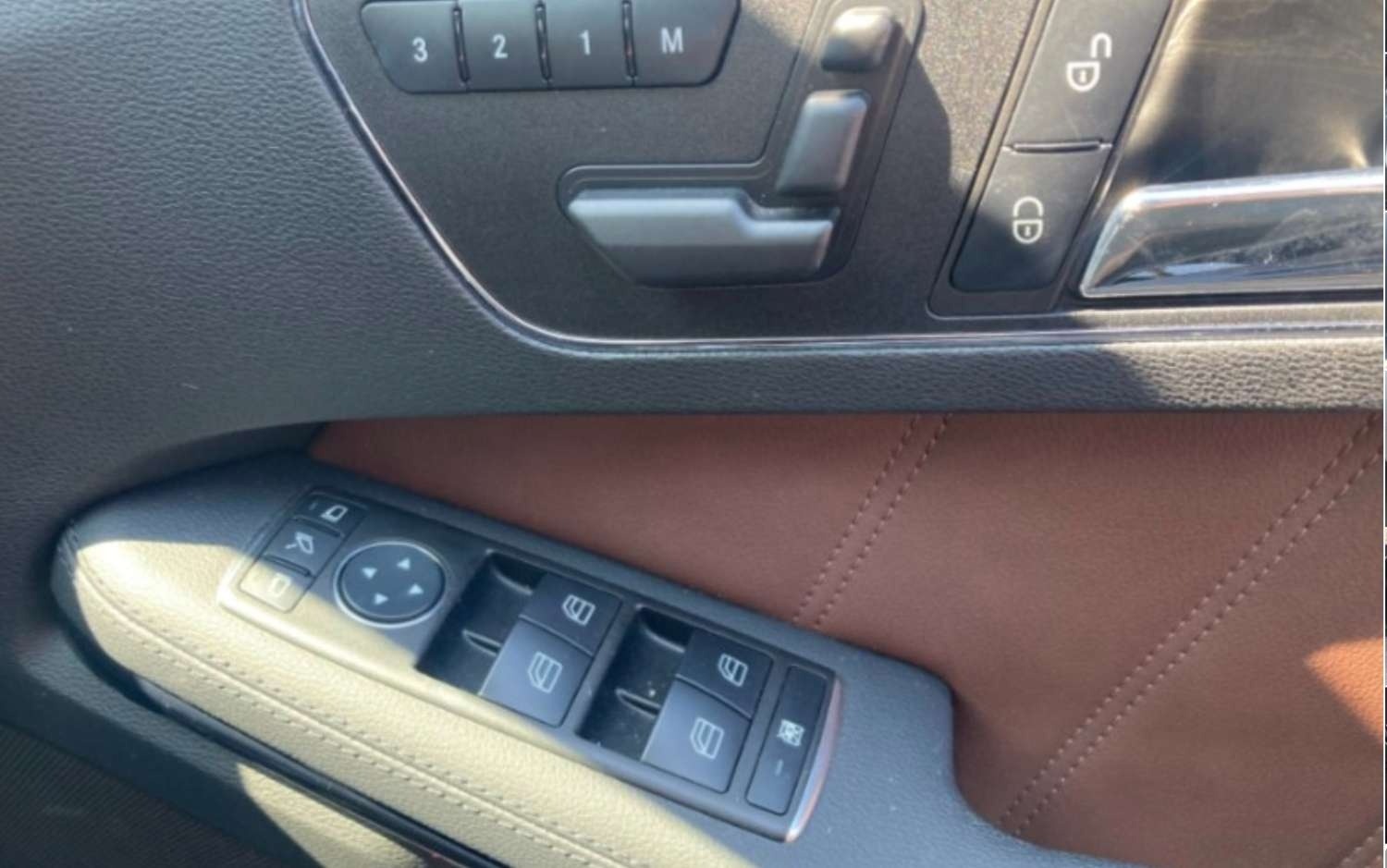 Used Mercedes-Benz E Class 2010 for sale - 77971226: Photo 7