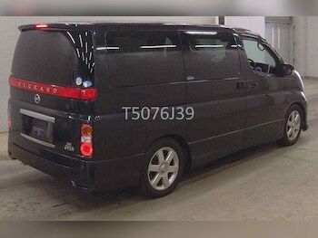 Used Nissan Elgrand 2007 for sale - 75996144: Photo