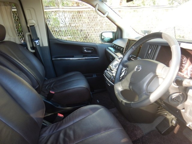 Used Nissan Elgrand 2009 for sale - 76543095: Photo 7