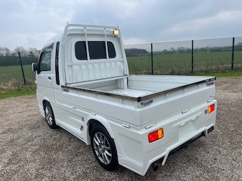Used Daihatsu Hijet 2014 for sale - 72637070: Photo