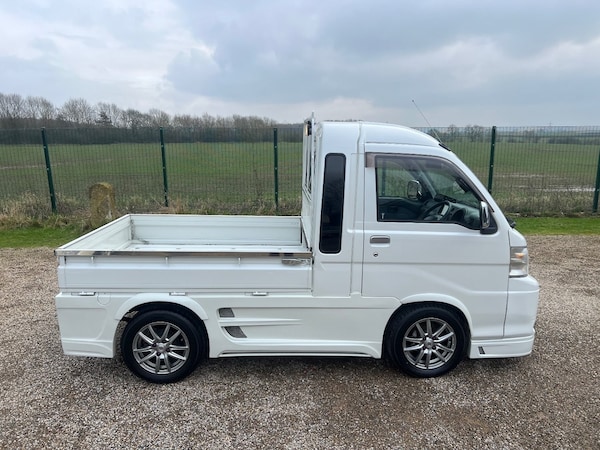 Used Daihatsu Hijet 2014 for sale - 72637070: Photo 6