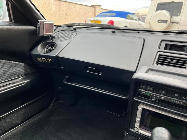 Used Toyota MR2 1988 for sale - 61596490: Photo 13