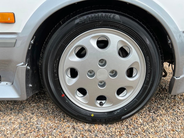 Used Toyota MR2 1988 for sale - 61596490: Photo 18