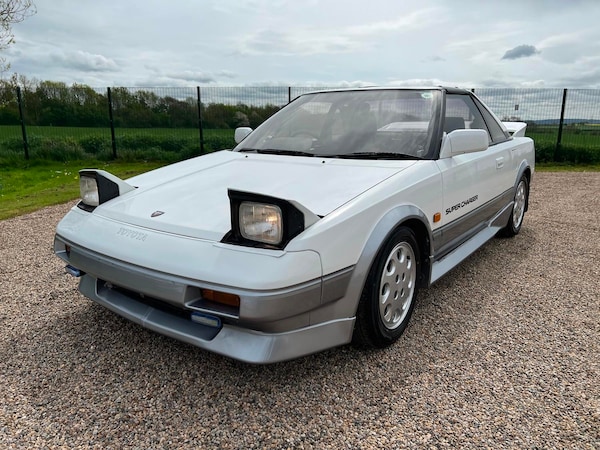 Used Toyota MR2 1988 for sale - 61596490: Photo 1