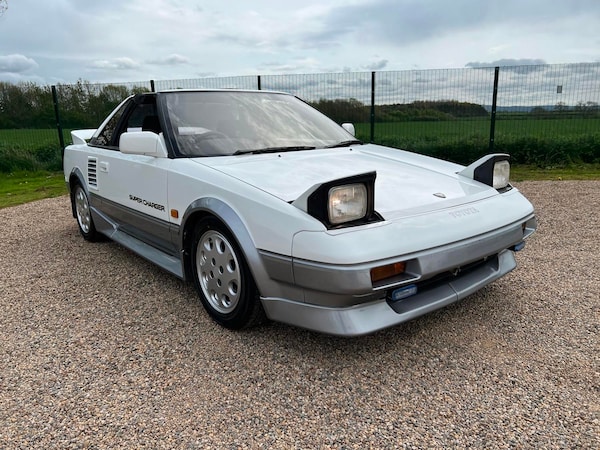 Used Toyota MR2 1988 for sale - 61596490: Photo 2