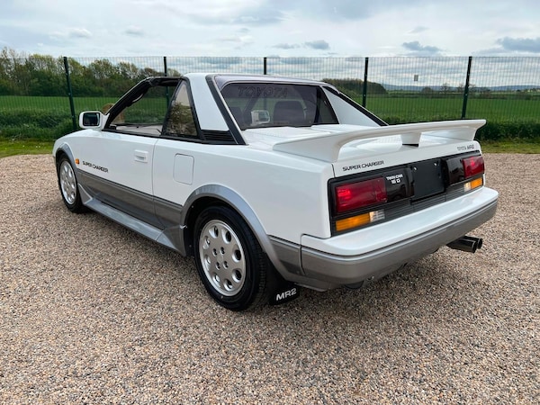 Used Toyota MR2 1988 for sale - 61596490: Photo 3