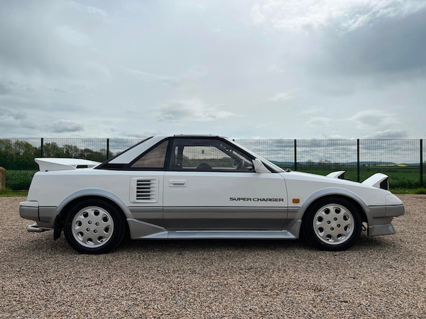 Used Toyota MR2 1988 for sale - 61596490: Photo 6