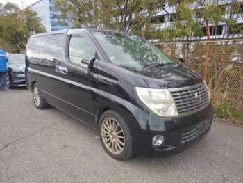 Used Nissan Elgrand 2008 for sale - 74202120: Photo
