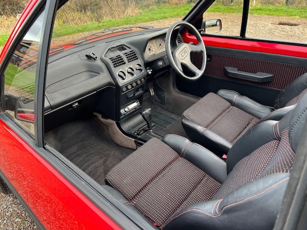 Used Peugeot 205 1995 for sale - 58833648: Photo 13