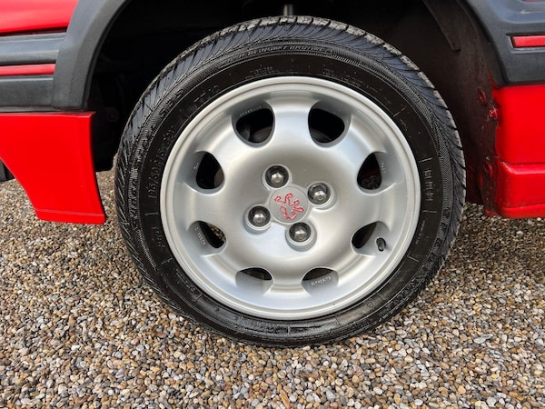 Used Peugeot 205 1995 for sale - 58833648: Photo 18