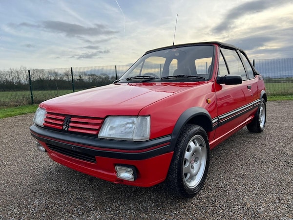 Used Peugeot 205 1995 for sale - 58833648: Photo 1