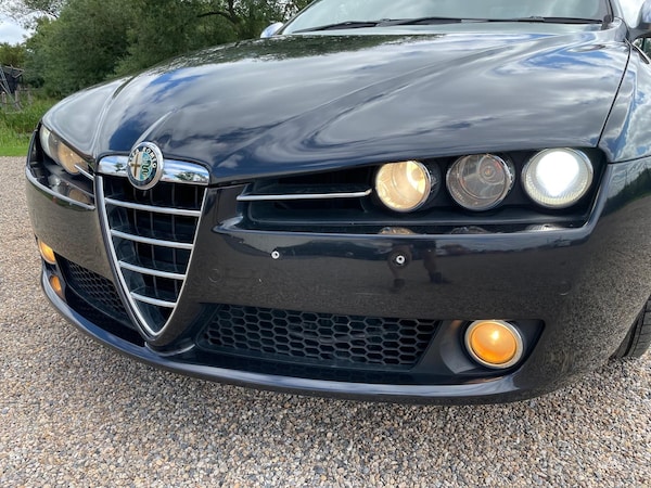 Used Alfa Romeo 159 2007 for sale - 67619964: Photo 8
