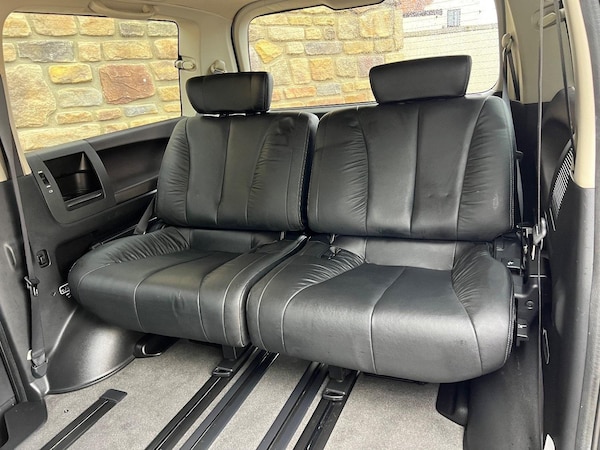 Used Nissan Elgrand 2010 for sale - 67780173: Photo 12