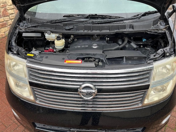 Used Nissan Elgrand 2010 for sale - 67780173: Photo 20