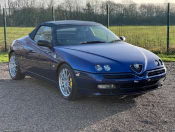 Used Alfa Romeo Spider 2004 for sale - 67714175: Photo