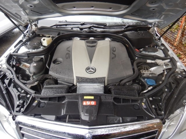 Used Mercedes-Benz E Class 2010 for sale - 77675785: Photo 16