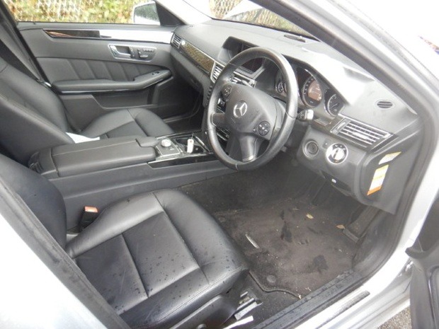 Used Mercedes-Benz E Class 2010 for sale - 77675785: Photo 8