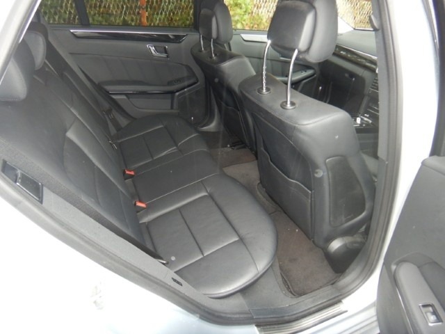 Used Mercedes-Benz E Class 2010 for sale - 77675785: Photo 9